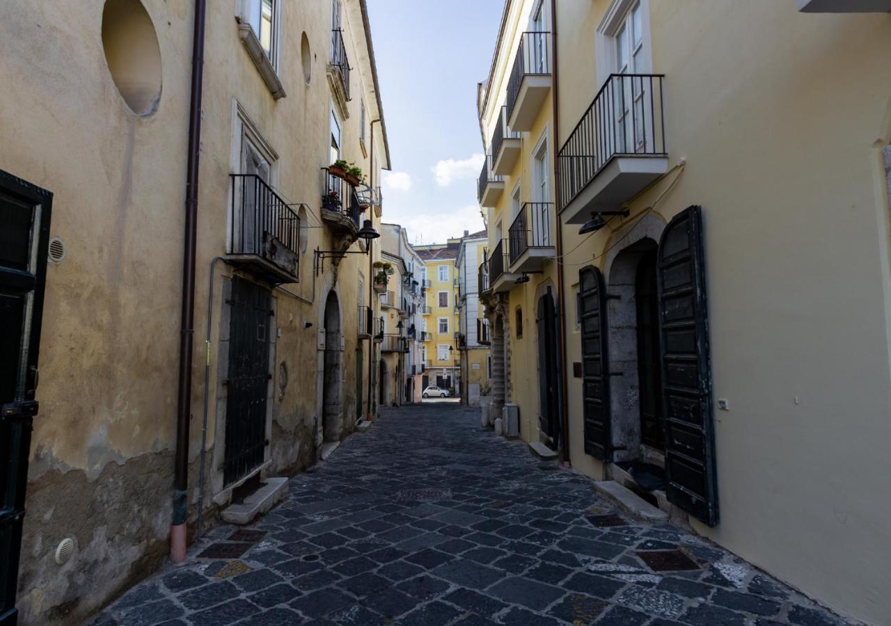 Casa Sofia - Irpinia Appartement Avellino Buitenkant foto